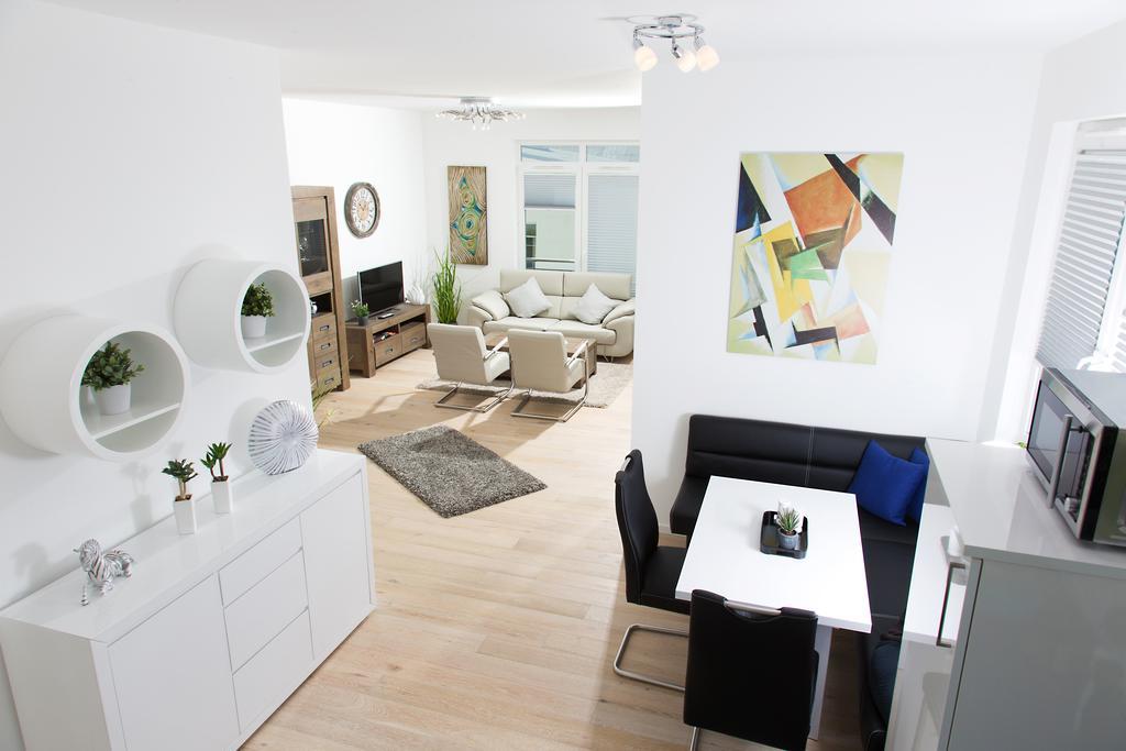 Ferienwohnung Wilma ゼリン エクステリア 写真